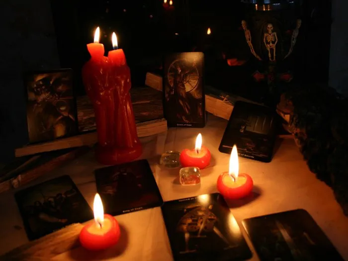 Сильная ясновидящая в Старом