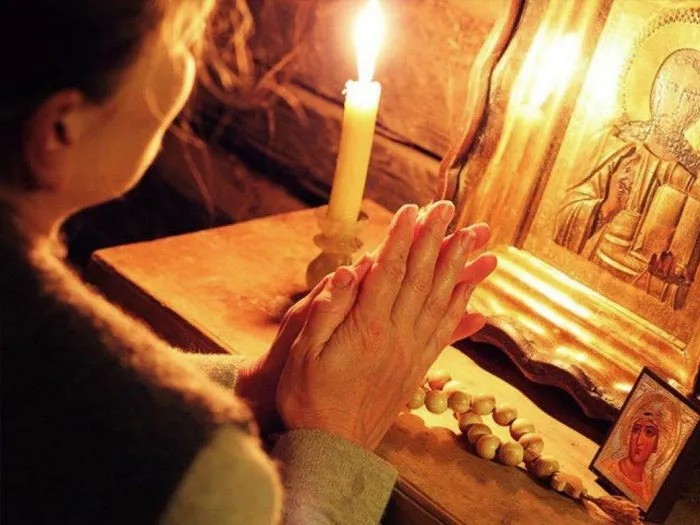 Потомственная гадалка в Старом